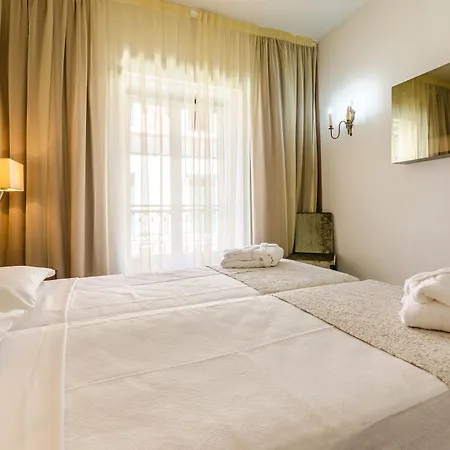 Lx Rossio Hotel 2*