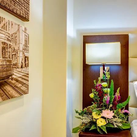 Lx Rossio Hotel 2*