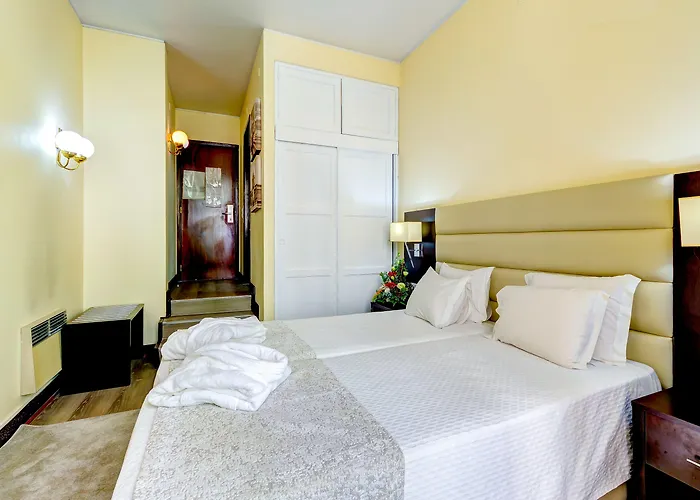 Lx 호시우 2* 리스본